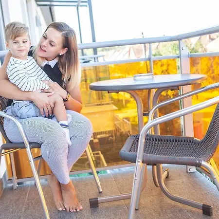 Апартаменты Azur Haz *